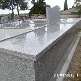 tombe cimetière